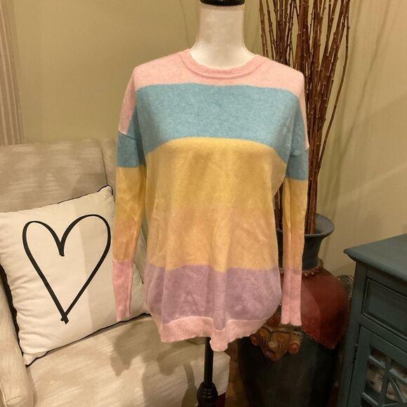 J.Crew Cashmere Blend Sweater 💗 - Picture 1 of 5